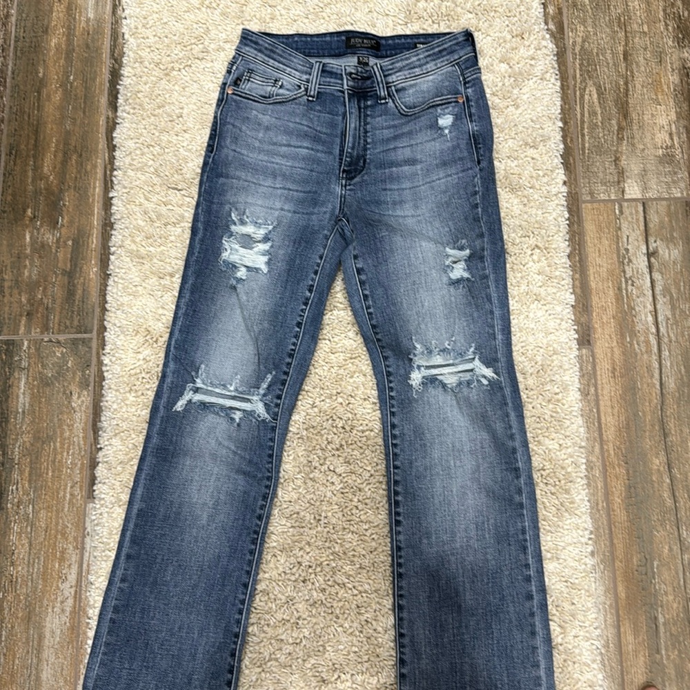 Judy blue straight leg destroyed